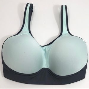 🌵Champion C9 Sports Bra Size 34D Power Shape Max